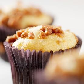 Gluten-Free Caramel-Topped Apple Cinnamon Cupcakes